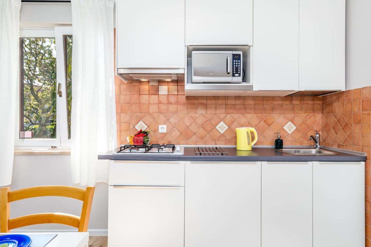 Apartments Alyss Lovran Εξωτερικό φωτογραφία