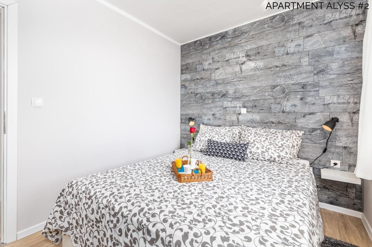 Apartments Alyss Lovran Εξωτερικό φωτογραφία