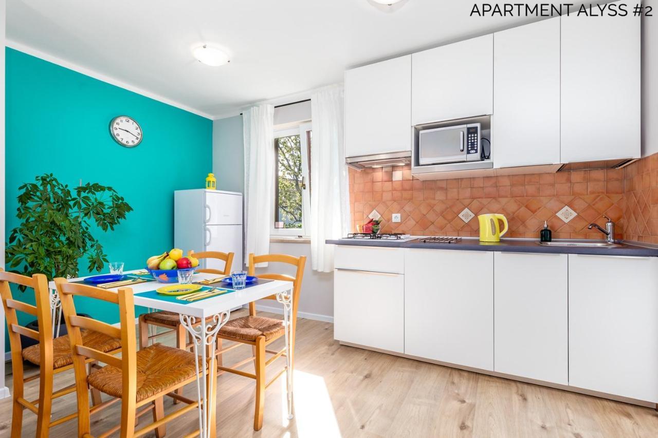 Apartments Alyss Lovran Εξωτερικό φωτογραφία