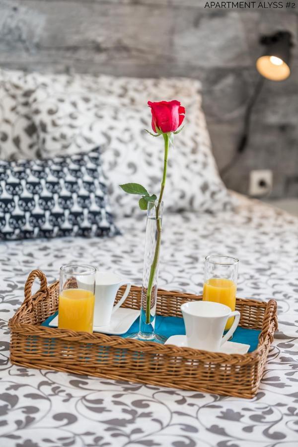 Apartments Alyss Lovran Εξωτερικό φωτογραφία
